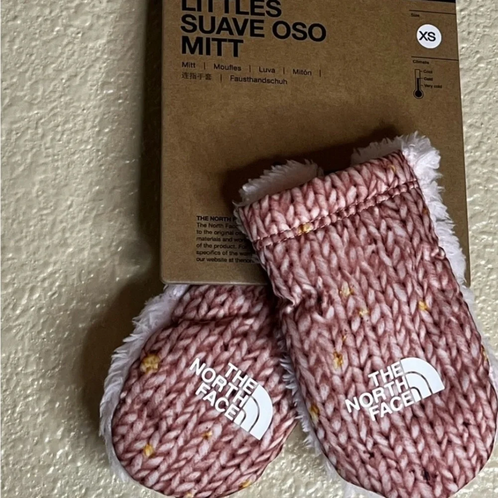The North Face Pink and White Knit Mittens